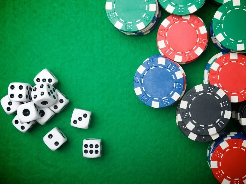 Lợi ích khi tải game đánh bài phỏm miễn phí